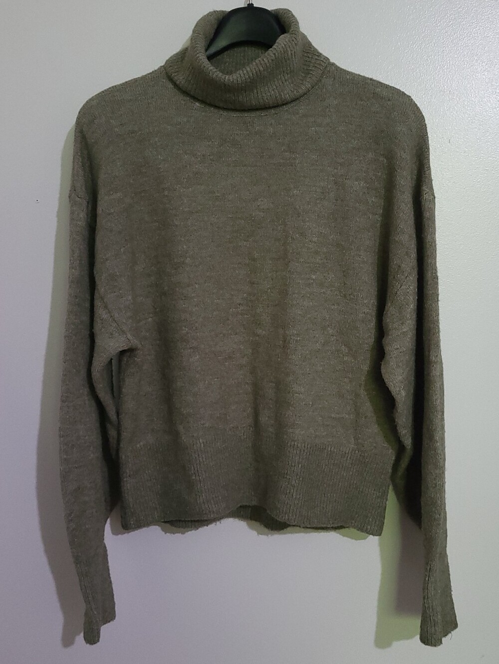 H&M Fine Knit Turtleneck Sweater Heather Green/brown Size XS